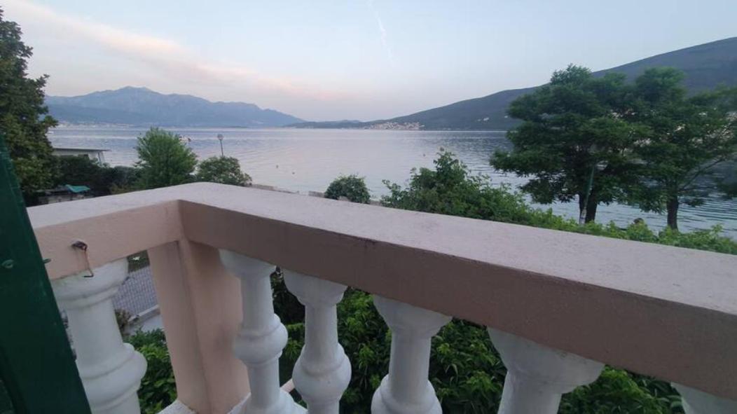 Apartment Dunja Djenovici Herceg Novi Ngoại thất bức ảnh
