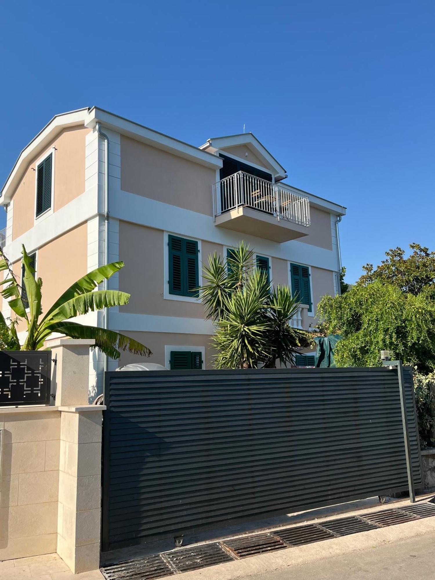 Apartment Dunja Djenovici Herceg Novi Ngoại thất bức ảnh